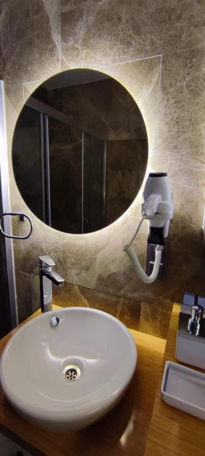 קס Arya Deluxe Apart מראה חיצוני תמונה