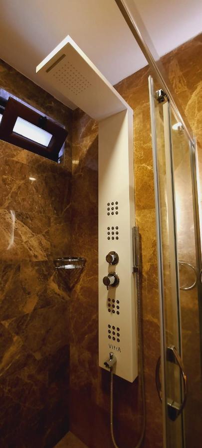 קס Arya Deluxe Apart מראה חיצוני תמונה
